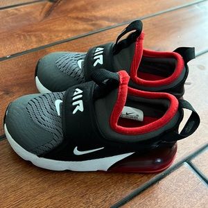 Nike Air Max 270 Extreme Size 9C